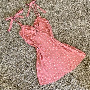 Cute PacSun Pink Daisy Sun Dress!